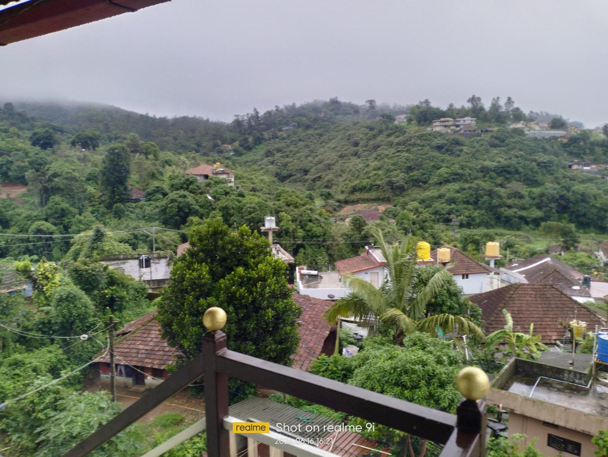 Valley Vista Villa Madikeri Coorg Extérieur photo